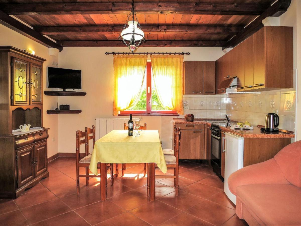 Apartment Ivan & Tina - Roj456 By Interhome Kanfanar Bagian luar foto